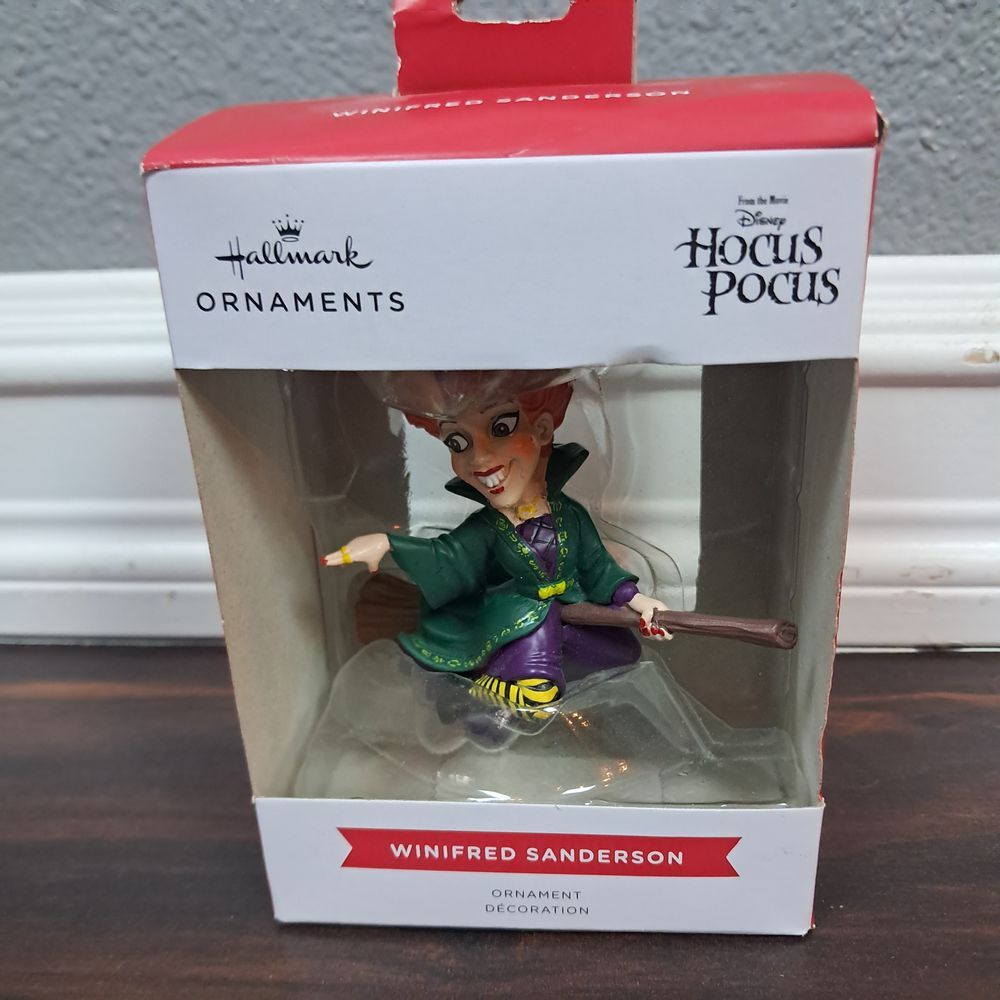 Hallmark Disney Hocus Pocus‎ Winifred Sanderson Christmas Tree Ornament New 2024